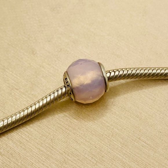 EUC Pandora 791722NOP Sterling Silver Geometric Facets Charm w/ Pink Crystal - Picture 5 of 14